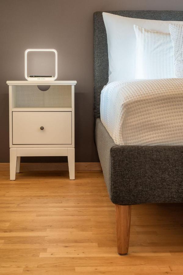 Swiss Alps View Apartment - Contactless Self Check-In 툰 외부 사진